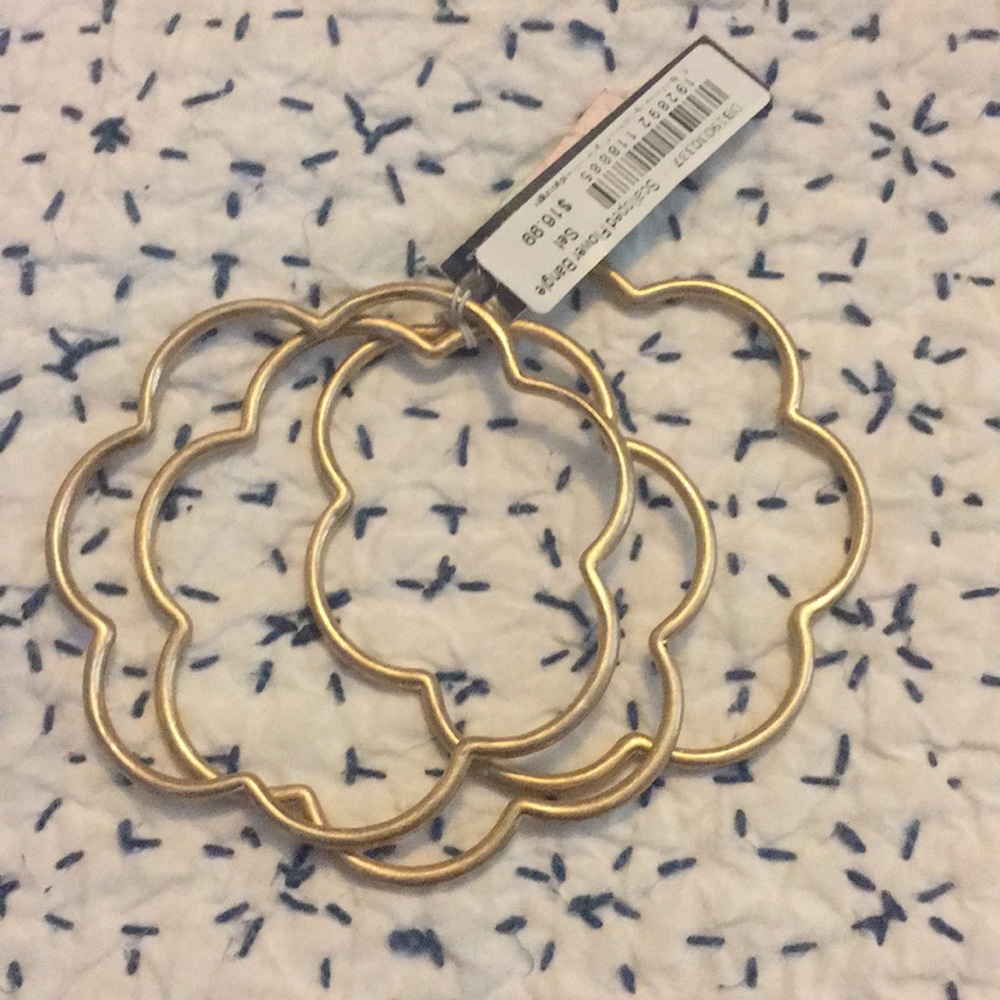 NWT Downeast scalloped Flower Bangles